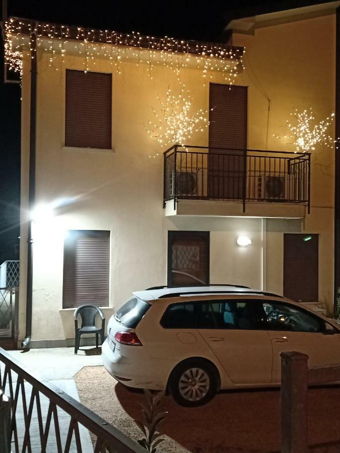 לינה וארוחת בוקר Adria Bella Locazione Turistica מראה חיצוני תמונה